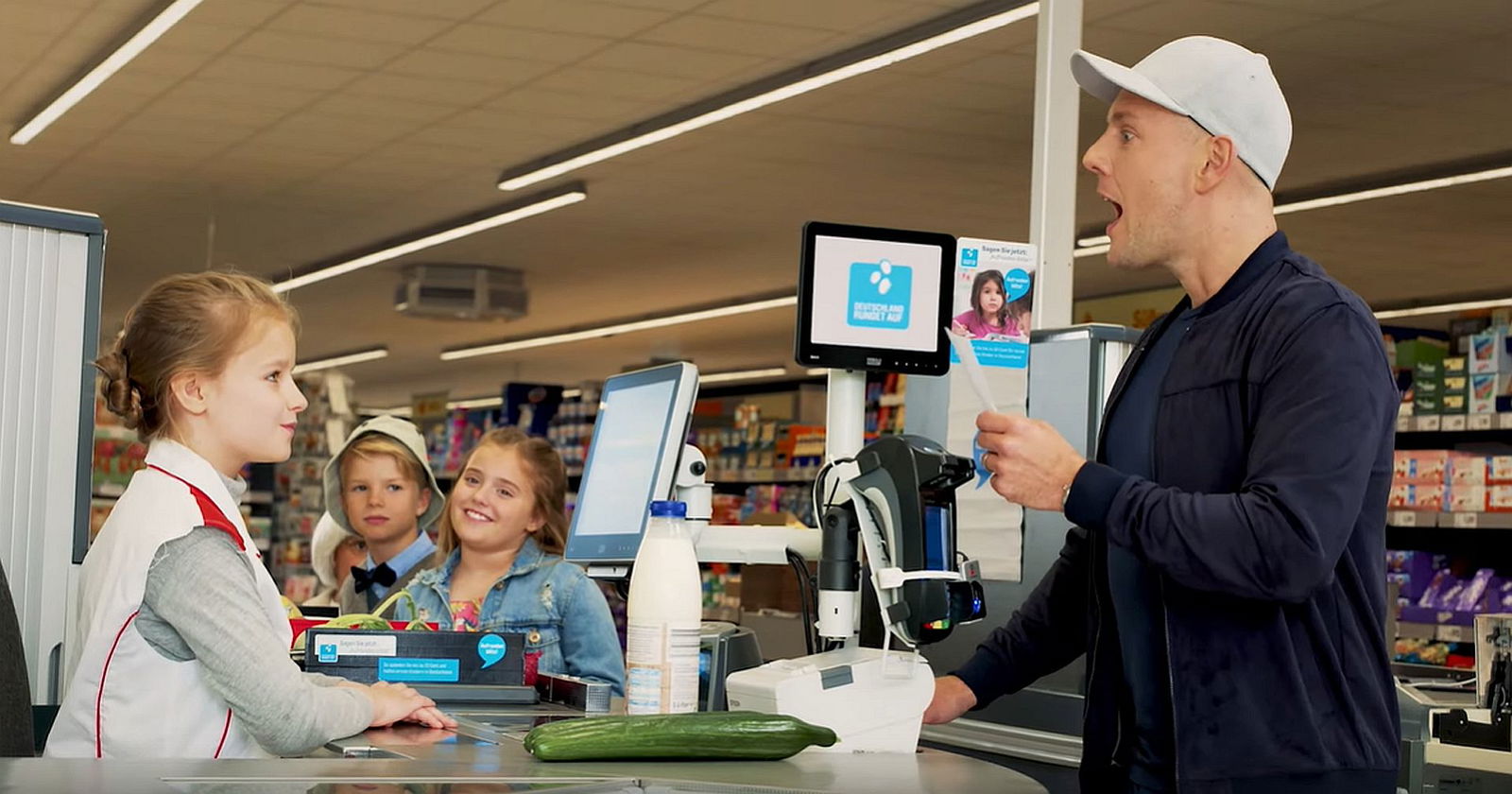 Oli.P im "Deutschland rundet auf"-Werbespot