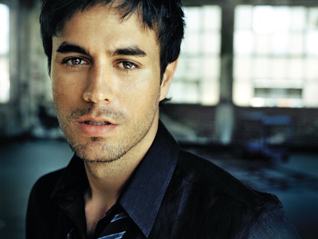 Enrique Iglesias 90s90s enrique-iglesias-90s90s