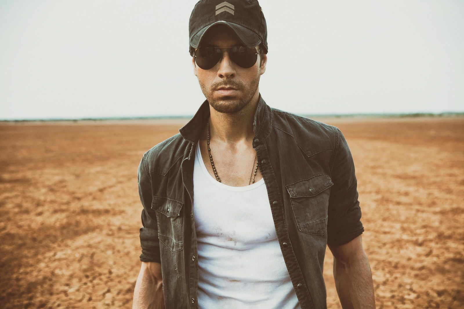 Enrique Iglesias 2016