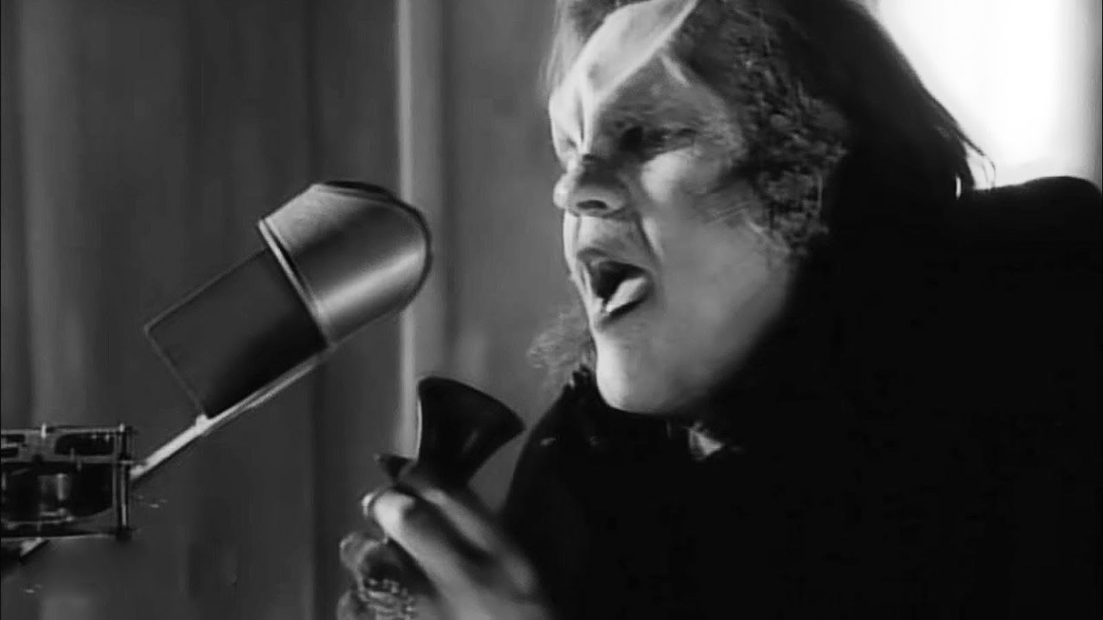 Meat Loaf im Musikvideo zu "I'd Do Anything For Love (But I Won't Do That)" (1993)