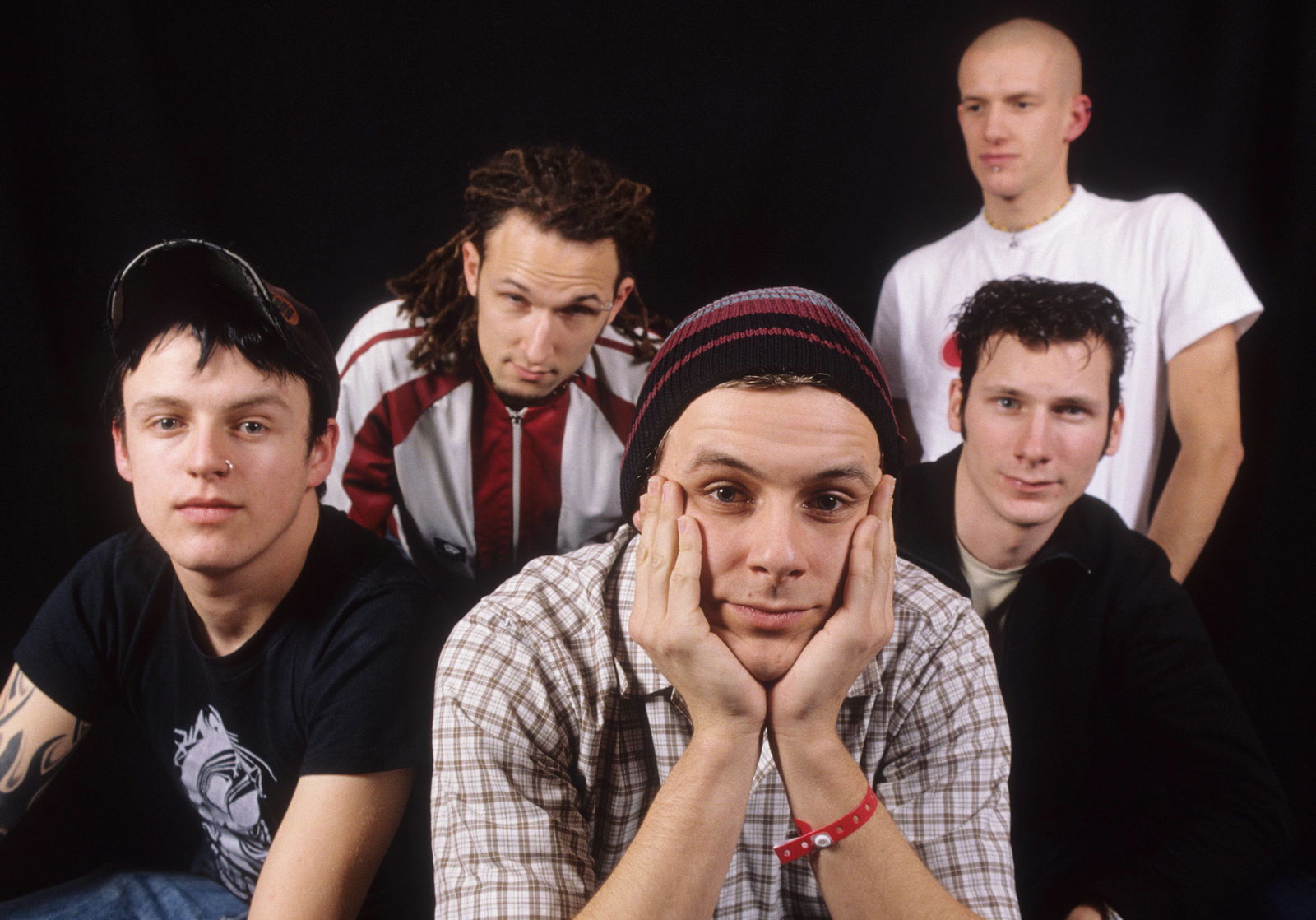 Donots (2000)