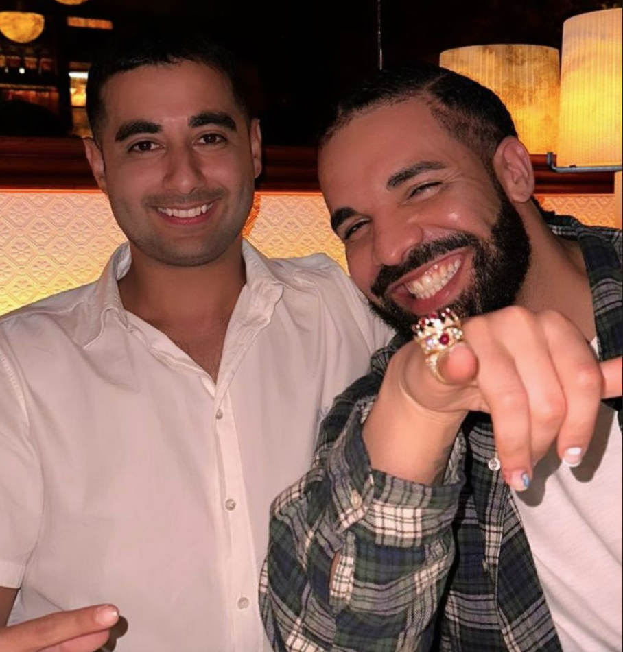 Drake mit dem Kronenring