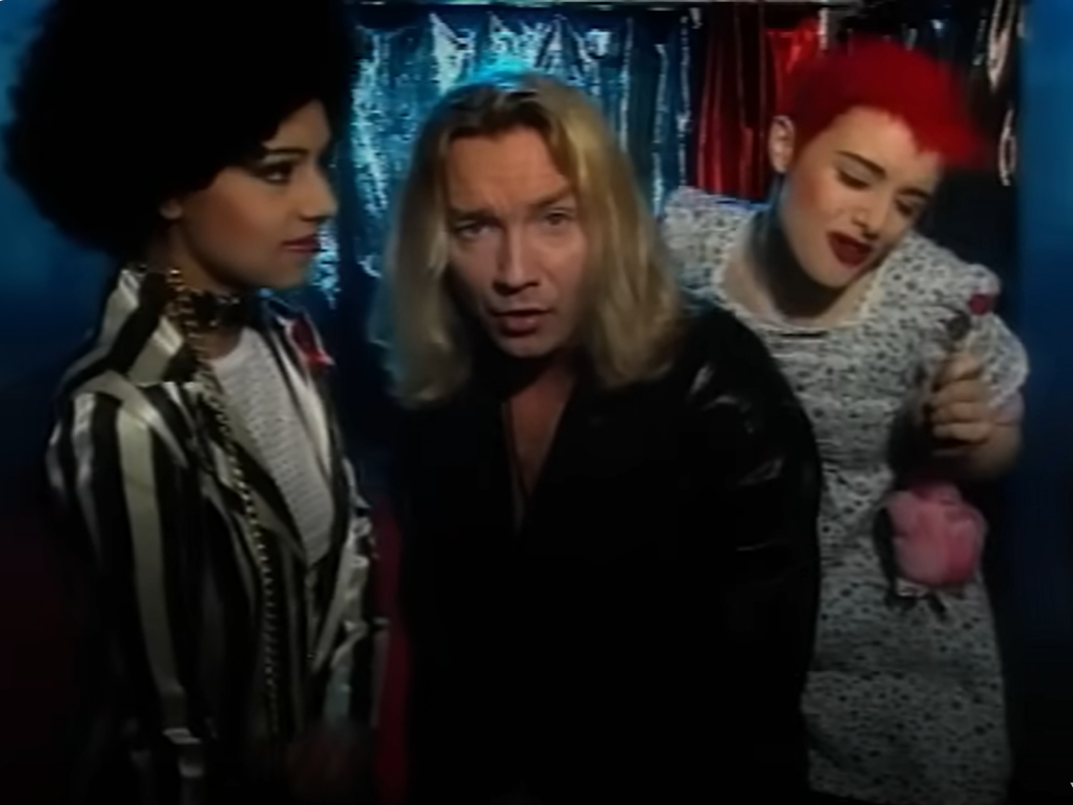 Nightcrawlers - Push The Feeling On