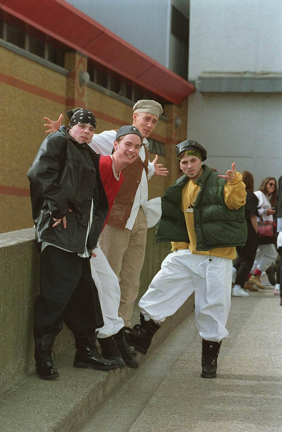 East 17 (1994)