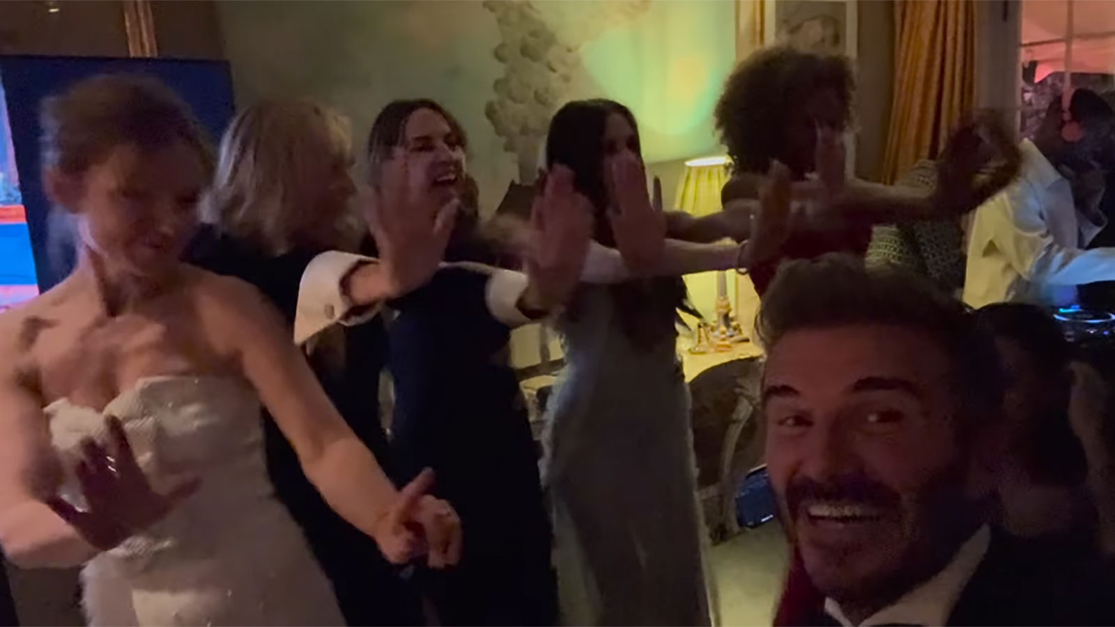 Die Spice Girls bei der Party zum 50. Geburtstag von Victoria Beckham (2024)