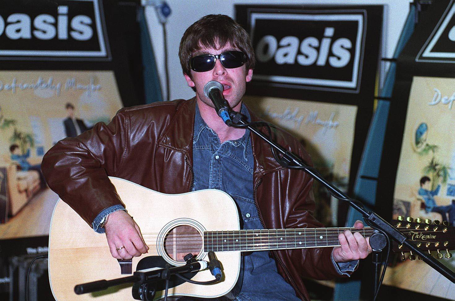 Noel Gallagher (1994)