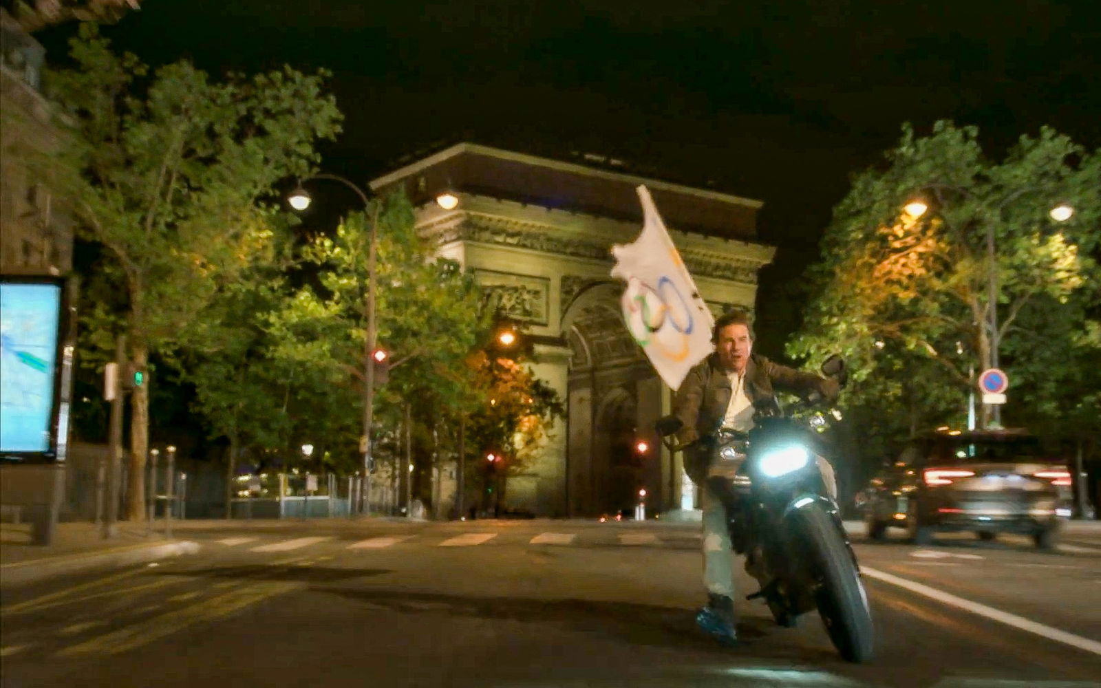 Tom Cruise bei der Abschlusszeremonie der olympischen Sommerspiele 2024