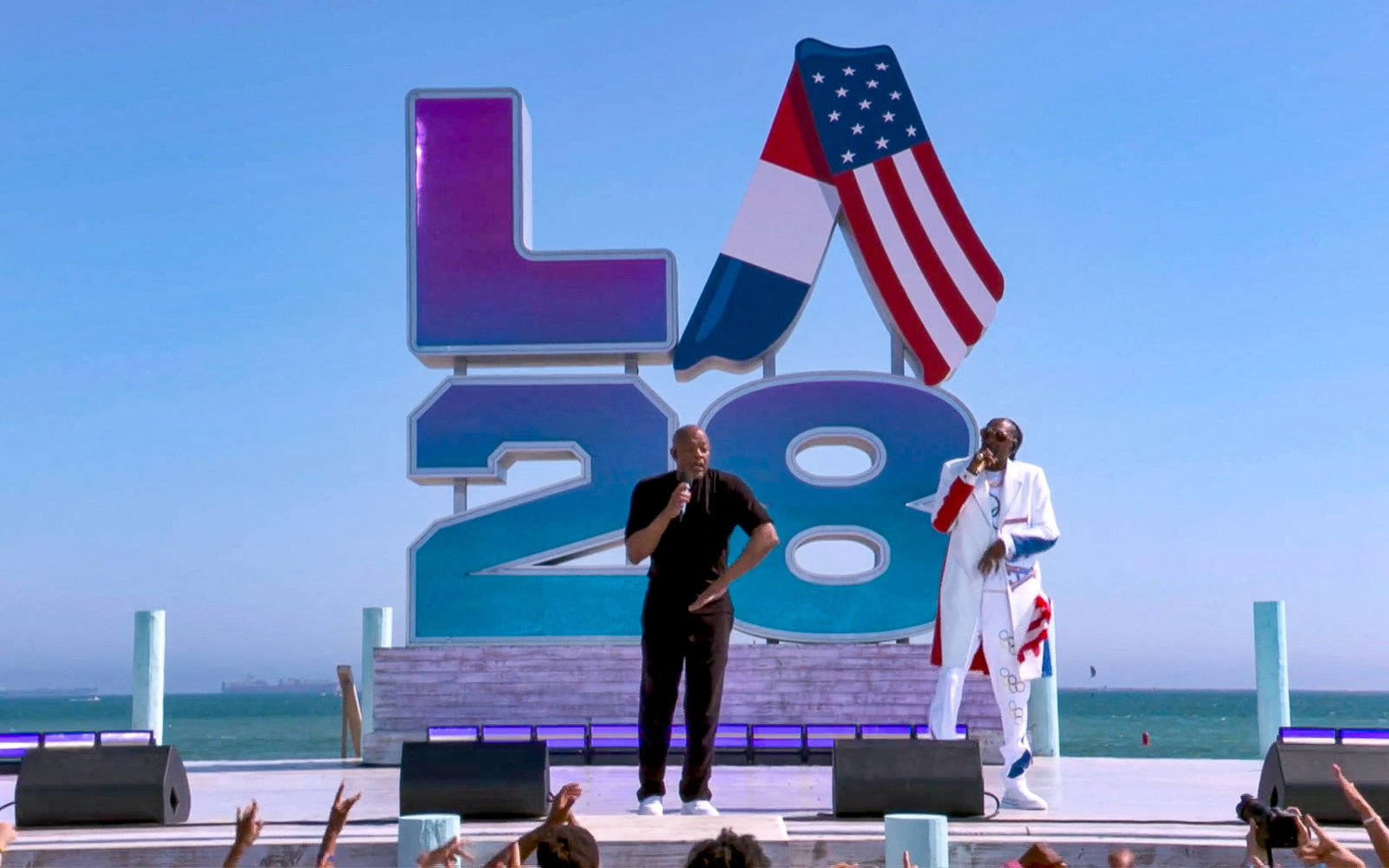 Dr. Dre & Snoop Dogg bei der Abschlusszeremonie der olympischen Sommerspiele 2024