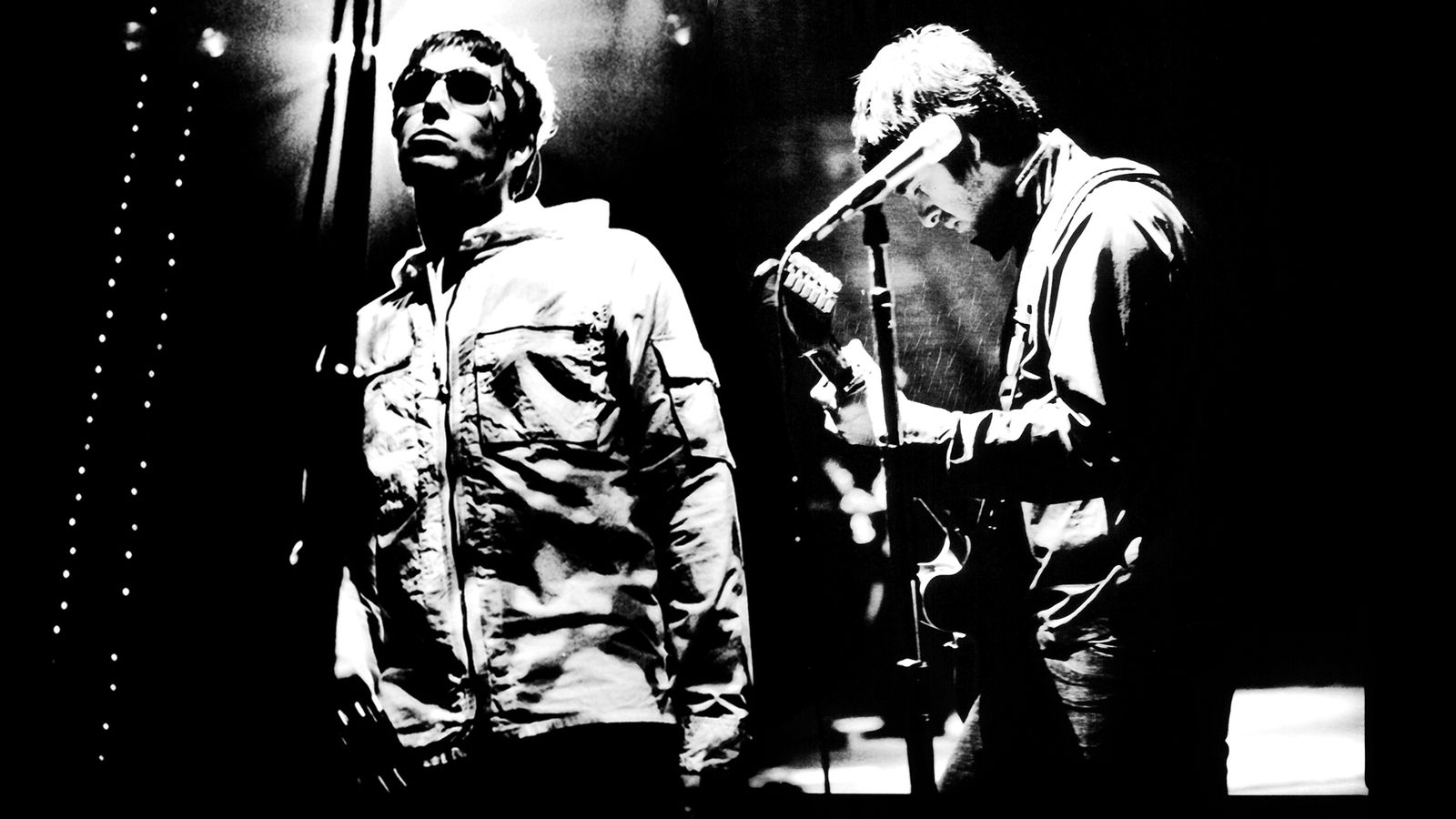 Liam Gallagher & Noel Gallagher (Oasis)