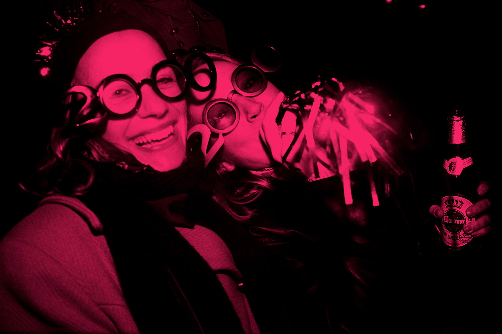 Die 9 krassesten Millenniumpartys der Welt