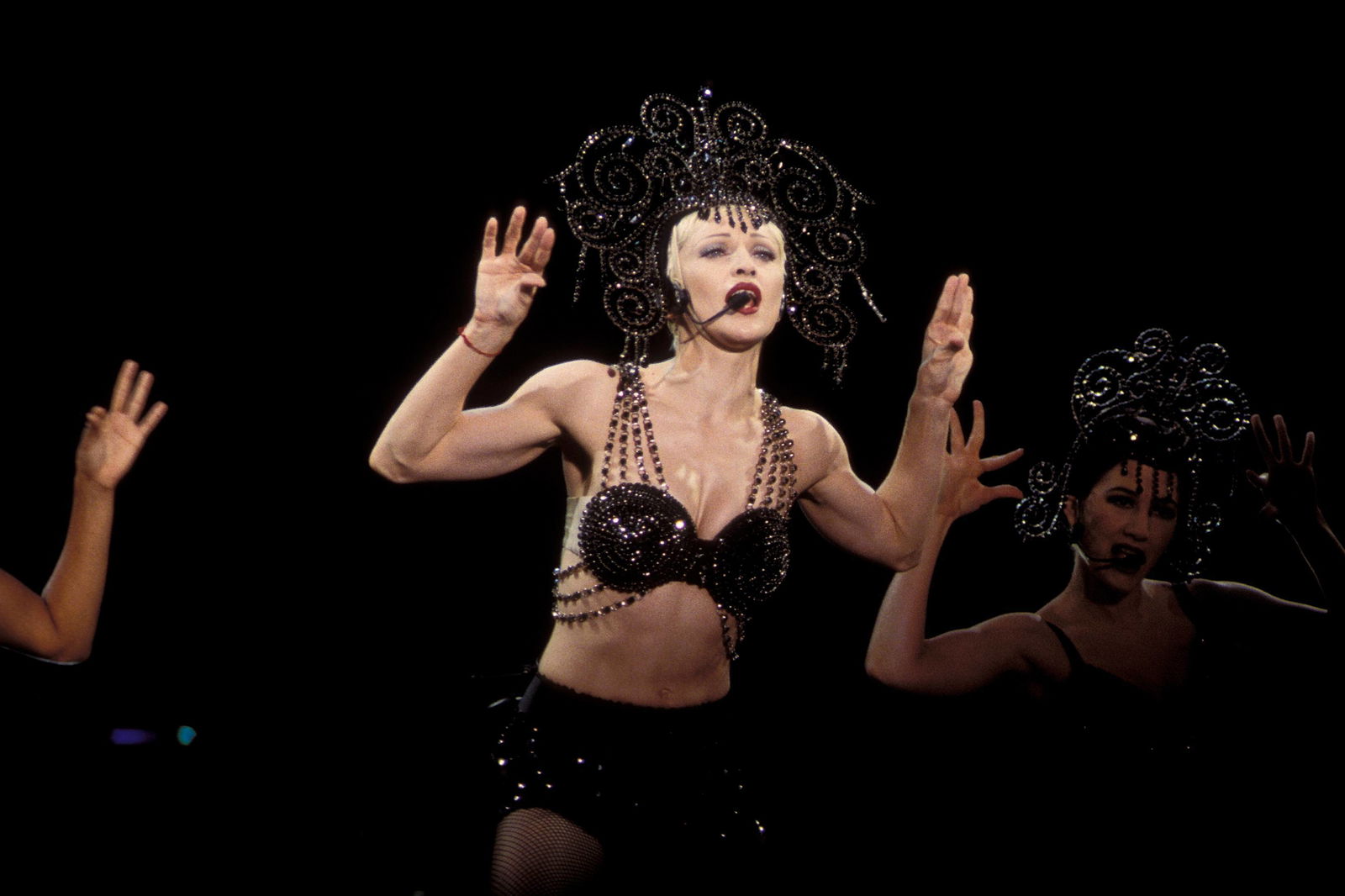 Madonna (Girlie Show 1993)