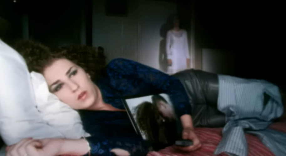 Olive - You're Not Alone (Video)