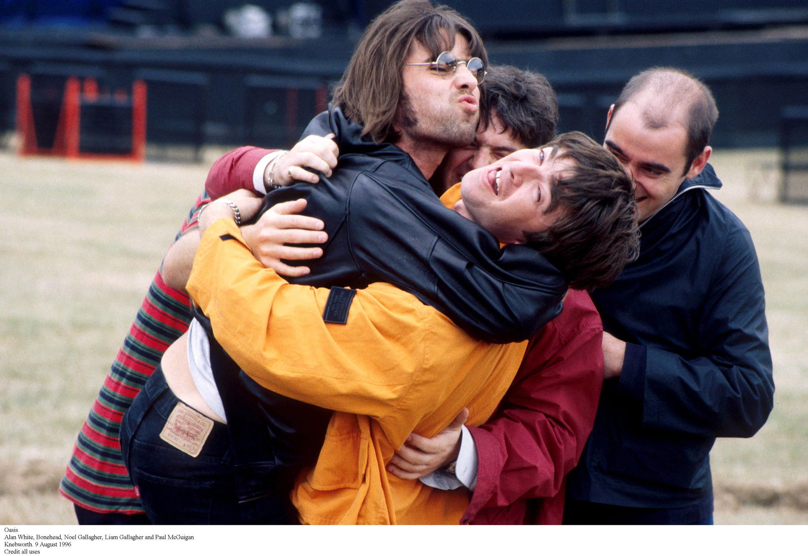 Oasis (Knebworth, 1996)