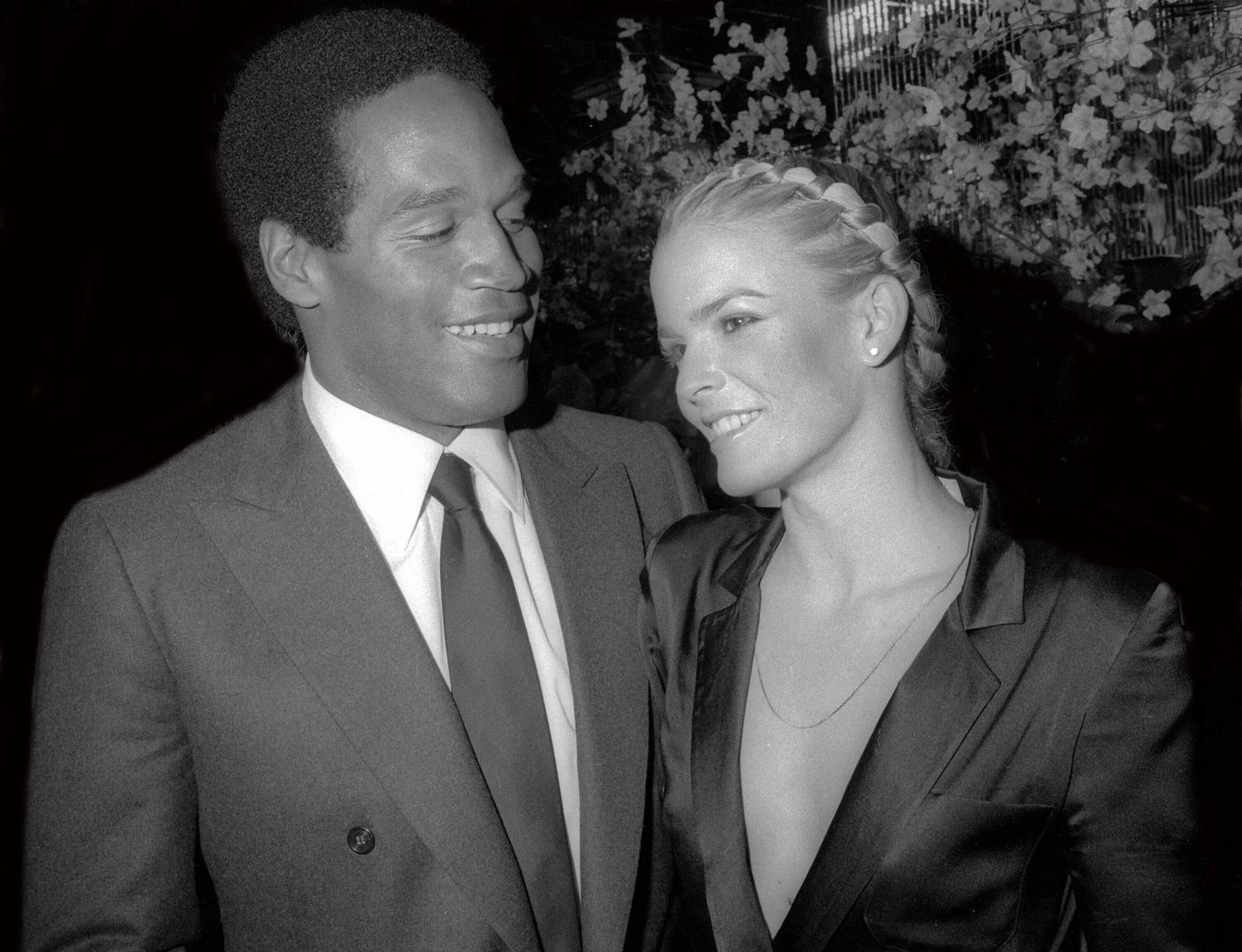 O.J. Simpson & Nicole Brown Simpson (1985)