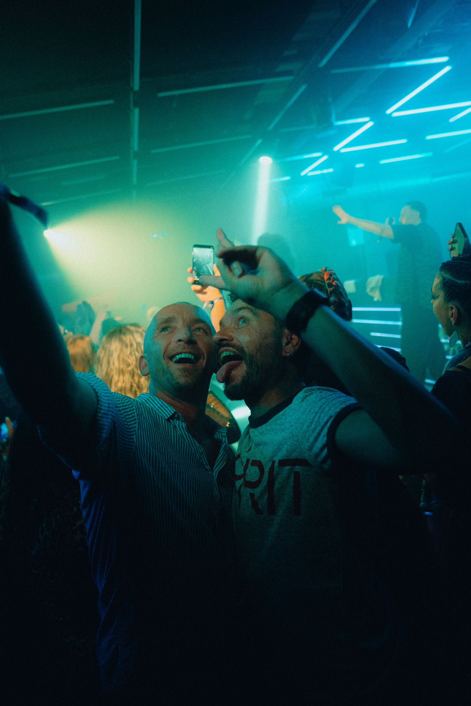 90s90s Hörerinnen und Hörer bei der 90s90s Club Session