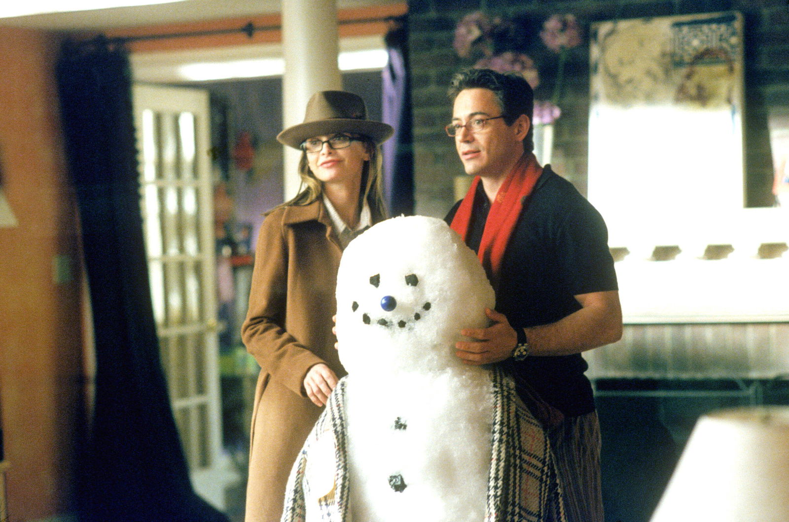 Calista Flockhart, Robert Downey Jr. in Ally McBeal