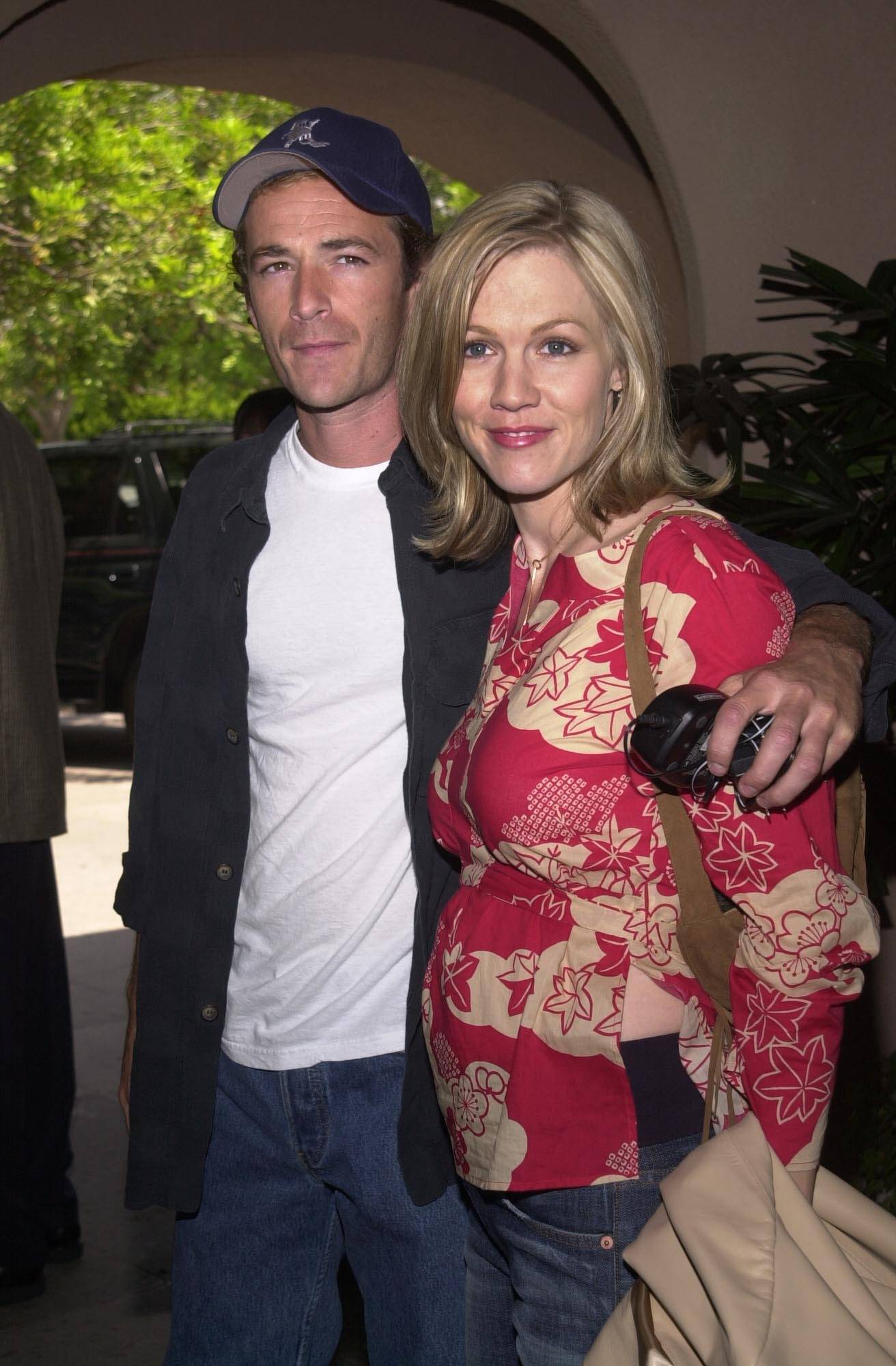 Jennie Garth & Luke Perry (2002)
