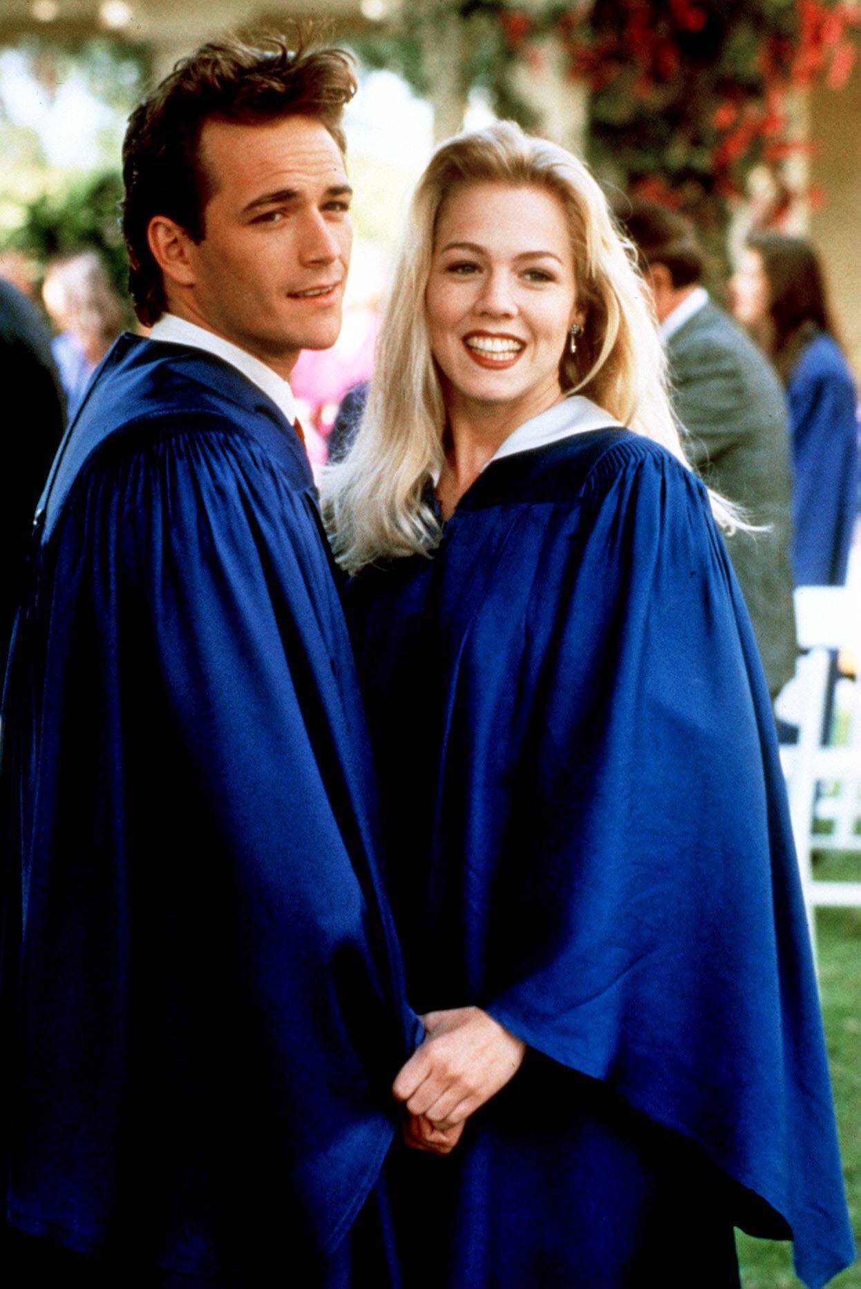 Luke Perry & Jennie Garth in "Beverly Hills, 90210"
