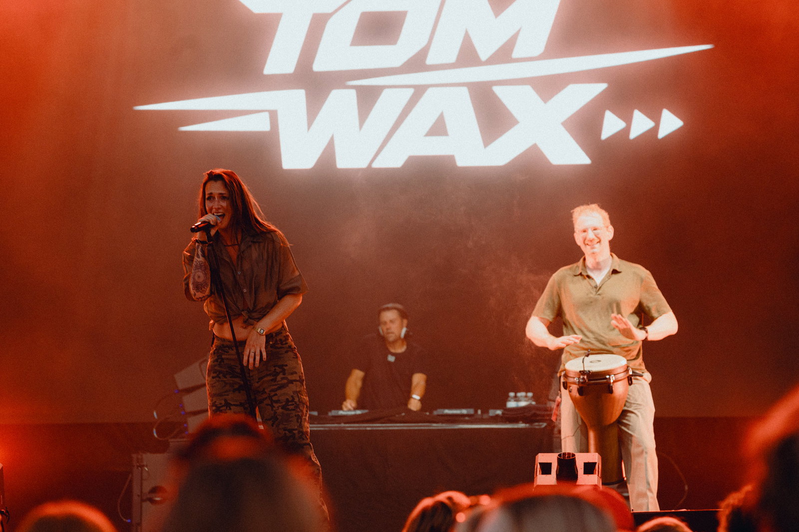 90s90s Club Stage auf der Kieler Woche 2026 | Tom Wax feat. Astrid Kunst