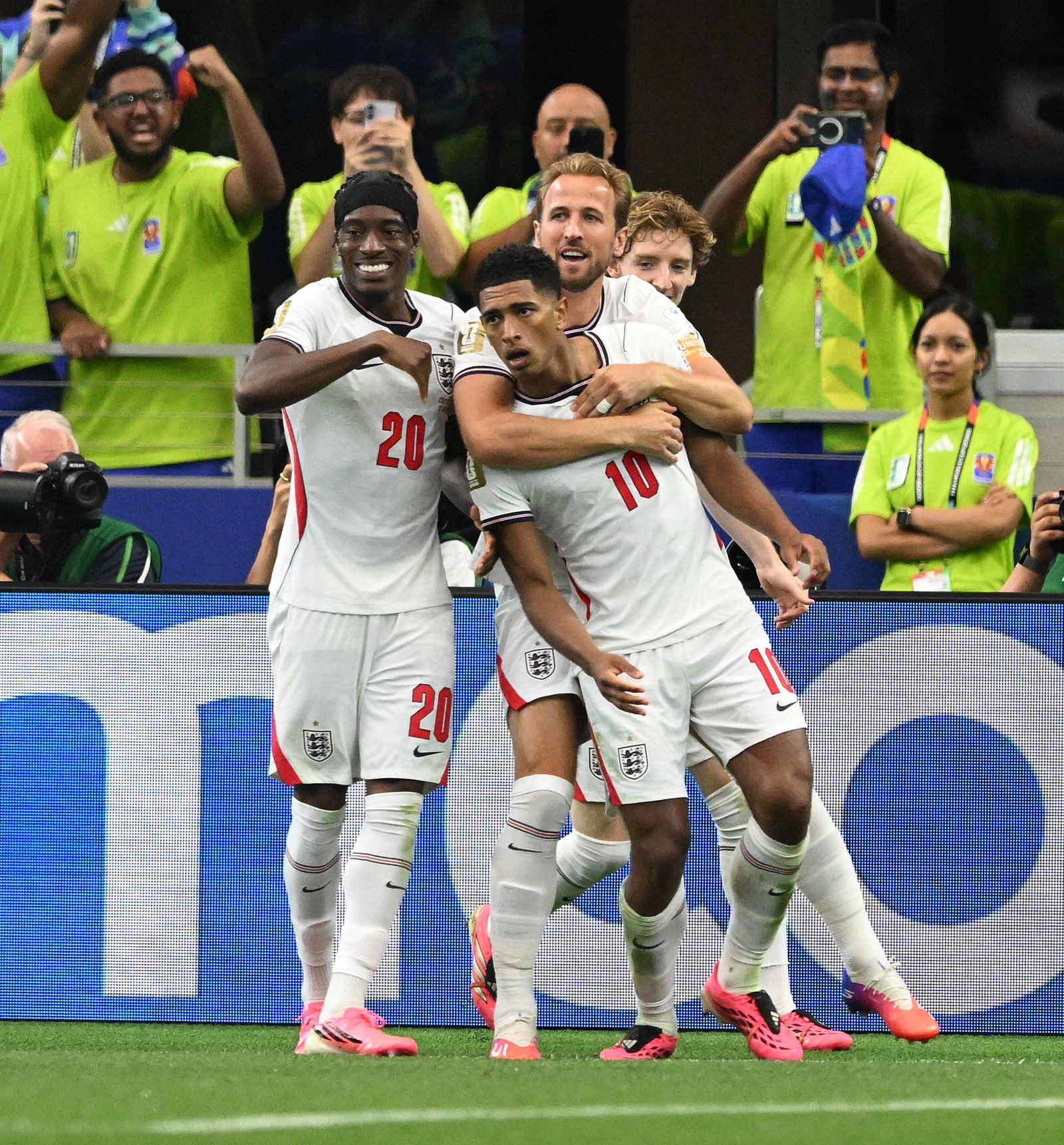 Fußball-Weltmeisterschaft 2026, England vs Croatia, Jude Bellingham, Harry Kane & Noni Madueke