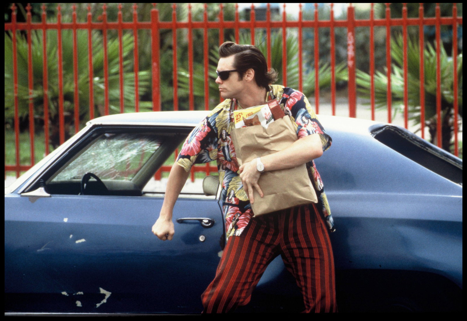 Jim Carrey in "Ace Ventura"