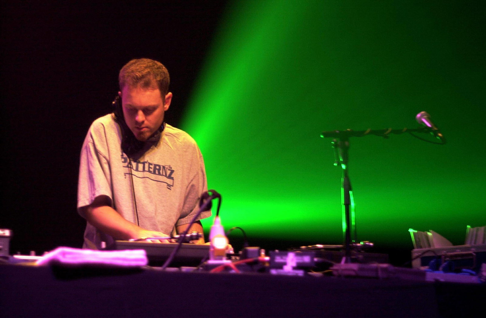 DJ Shadow