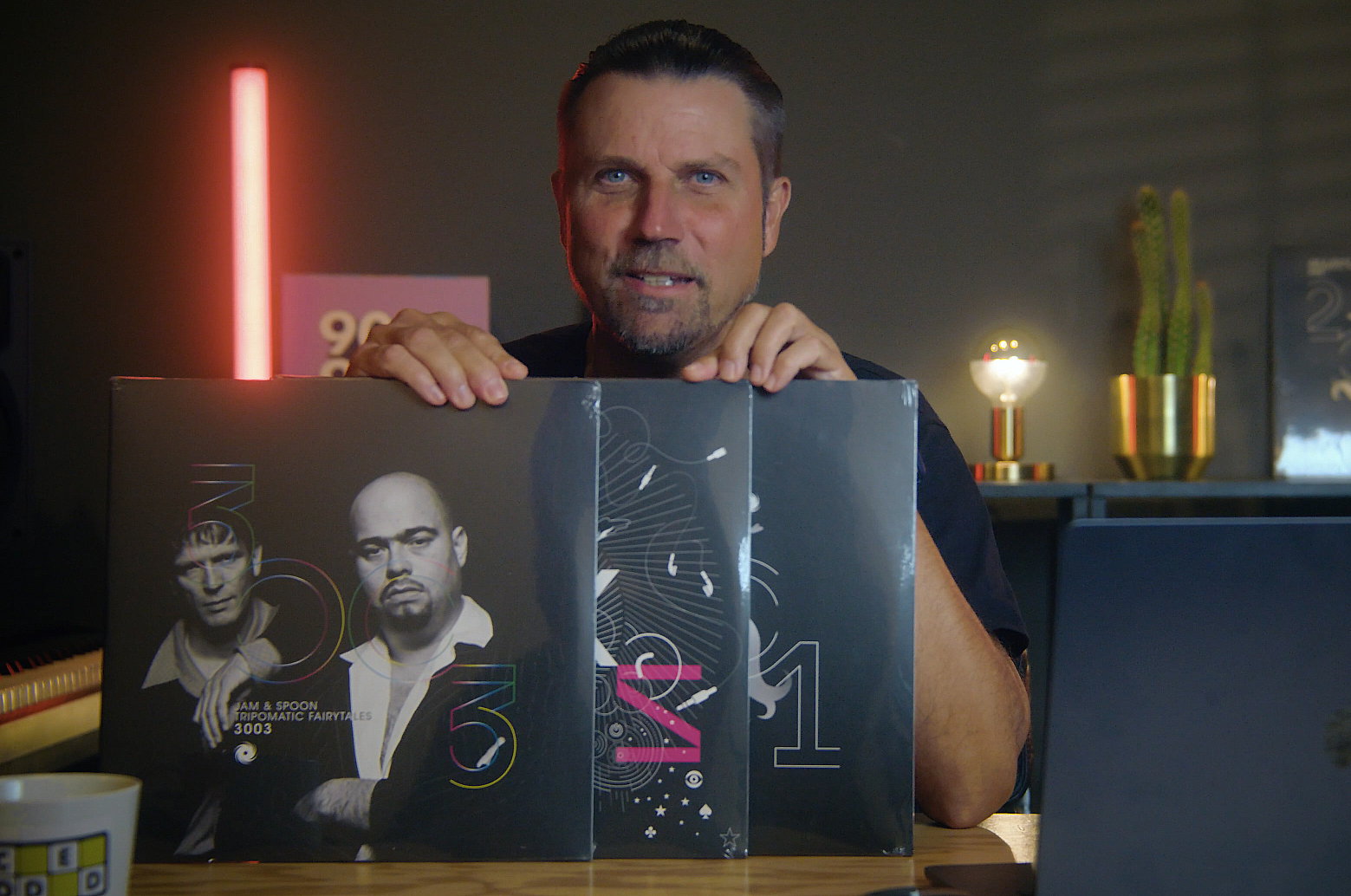 Tom Wax mit Jam & Spoon Vinyl