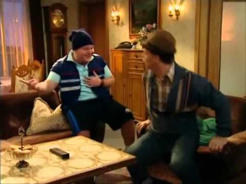 Hausmeister Krause   Dieter langt Tommy eine