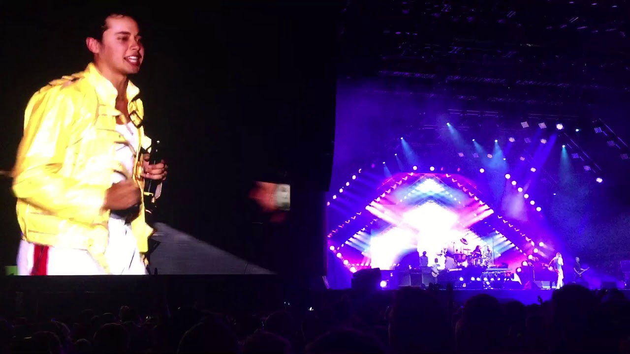 Foo Fighters featuring Freddie Mercury? - Under Pressure - Leeds Festival 2019