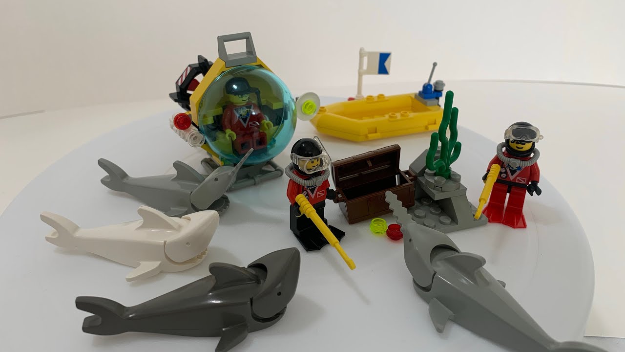 LEGO Town Divers Shark Attack and Sea Hunter 1997