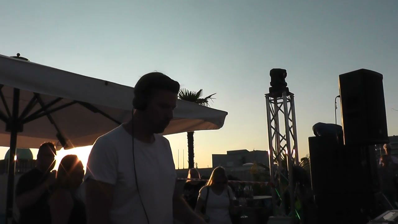 DJ Tom Wax Part 2 Sun Phetamine 23.07.2022 Roof Garden in Hannover