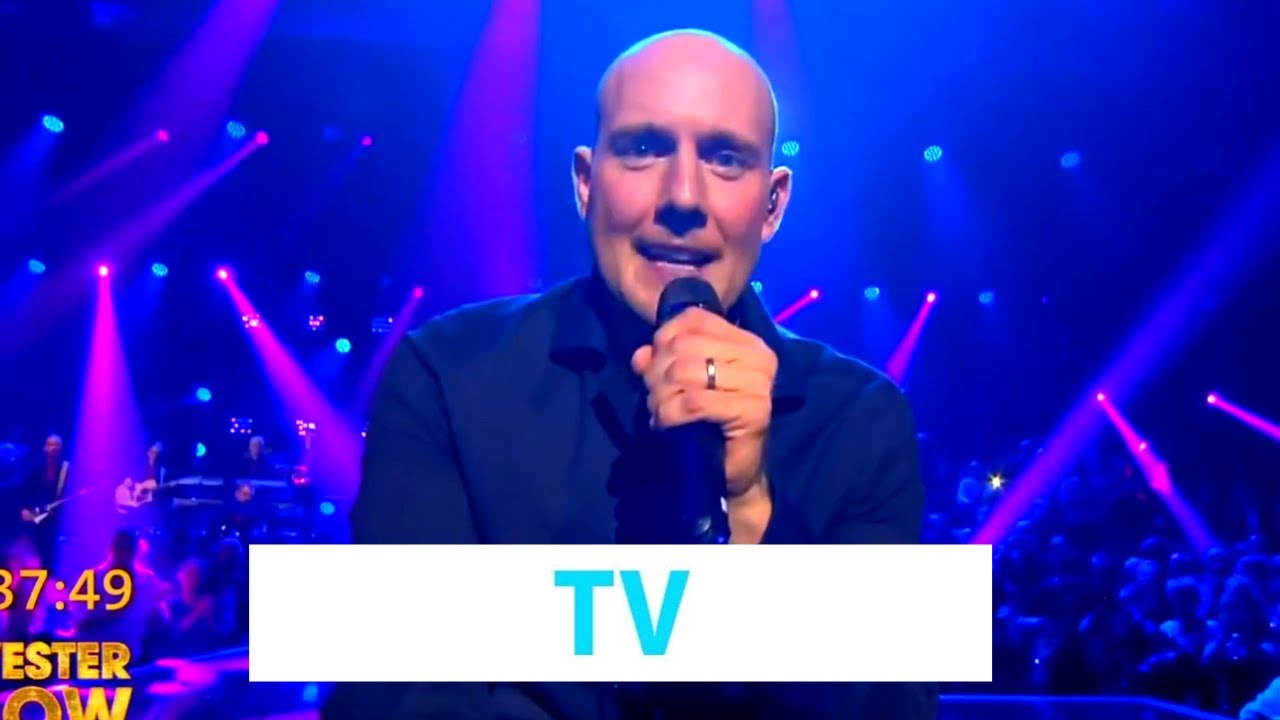 Oli.P - Flugzeuge im Bauch | Silvester Show 2023