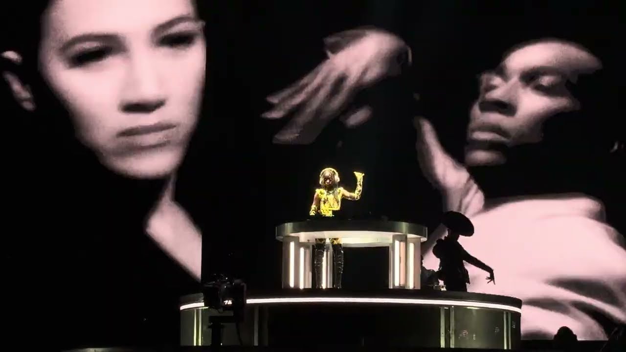 Madonna - Vogue/Break My Soul (Queens Remix) x Up Down Suite - Celebration Tour - London - 15/10/23