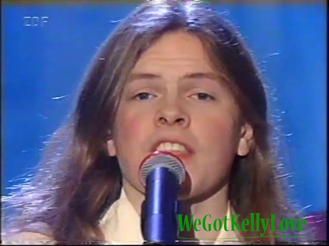 The Kelly Family - Fell in love with an alien (Kinder Wetten Dass 26.12.1996)